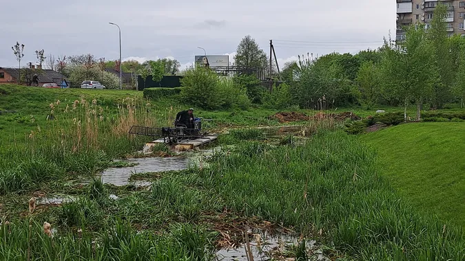 У Володимирі чистять річку в парку «Риловиця» (фото)