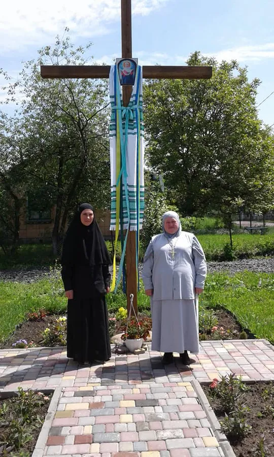 Про цнотливість, куріння та гріхи монахинь: відверта розмова з черницею з Волині