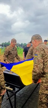 Навіки 35: на Волині попрощалися з Героєм Романом Никончуком (фото)