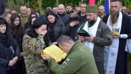 На Волині попрощалися із юним прикордонником Владиславом Зуськом (фото)