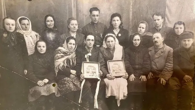 Від «вите» до «ти»: як змінилися родинні звертання на Волині