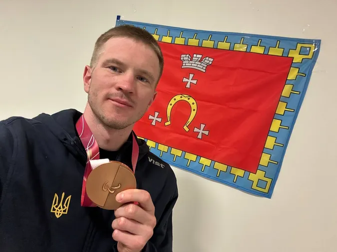 Спортсмен з Волині здобув бронзу на Паралімпіаді-2026 (фото)