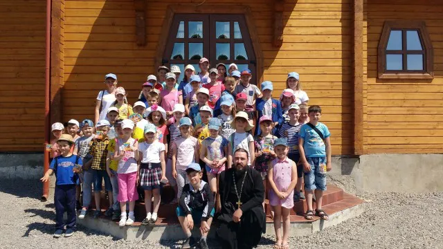 «Я кохав», – луцький священник про спокуси, війну та шлях до Бога (фото, відео)