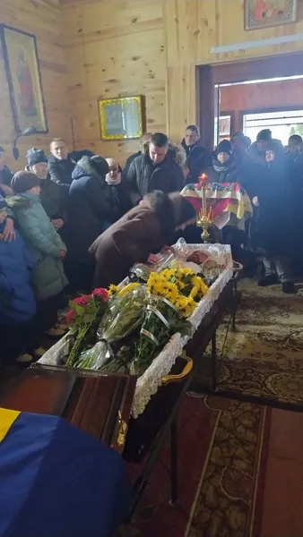 Був батьком шістьох дітей: на Волині попрощалися з захисником Віктором Калушем