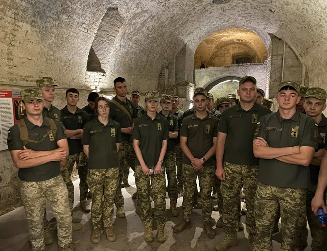 На Волині до служби стали молоді офіцери-прикордонники (фото)