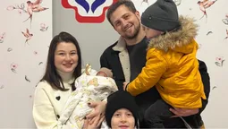 👶🏻Хлопчиків більше: у Нововолинську за жовтень народились 26 малюків (фото)