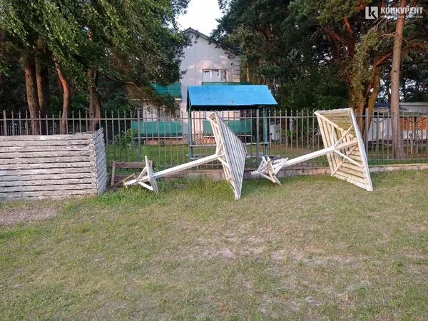Гряда помирає, або Чому топове місце для тусовок на Світязі стоїть пусткою (фото)