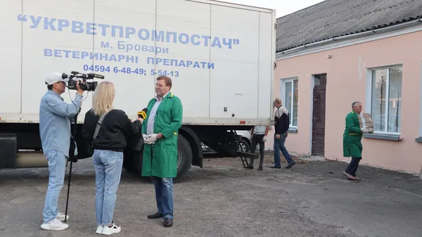На Волині за 10 днів розкидали майже 400 приманок з вакциною від сказу (фото)