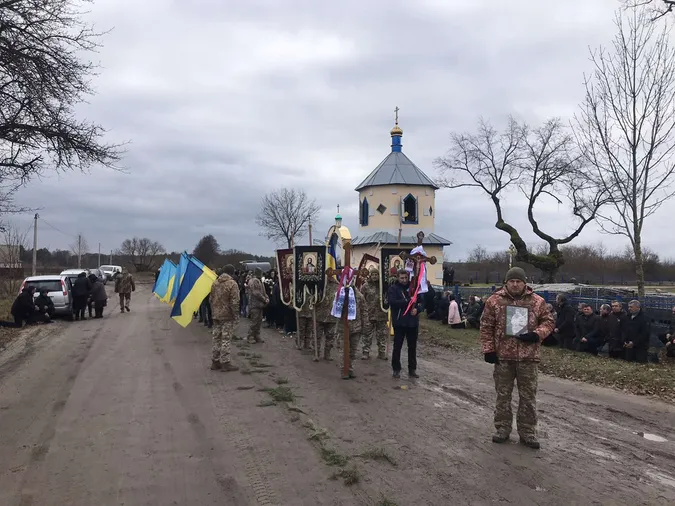 На Волині попрощалися із загиблим воїном Миколою Пасічком (фото)