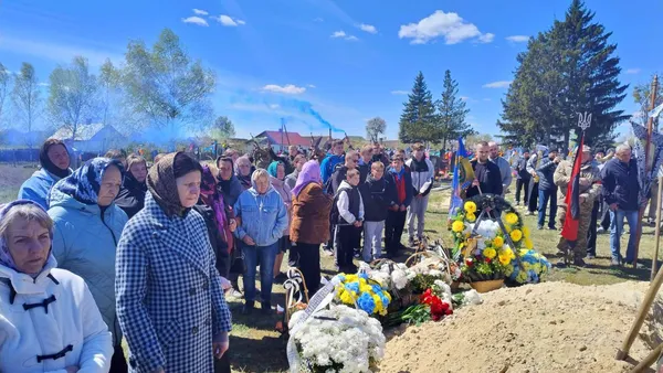 На Волині попрощалися з 31-річним Героєм Іваном Фіщуком (фото)