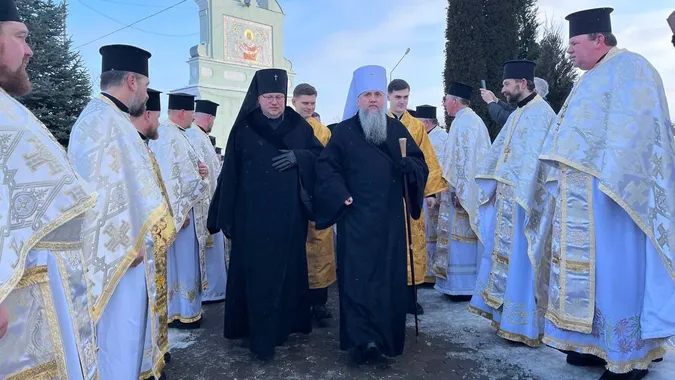 Епіфаній очолив першу службу у Свято-Успенському соборі Володимира після передачі в ПЦУ (фото)