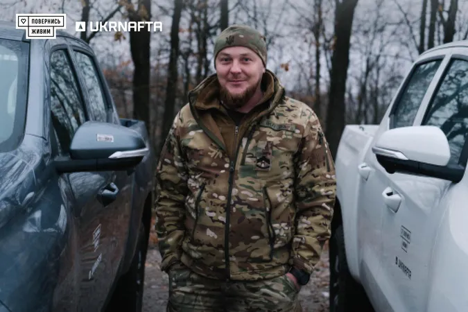 Фонд «Повернись живим» та Укрнафта подарували шість пікапів для волинської бригади (фото)