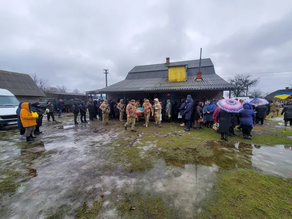 На Волині провели в останню дорогу Михайла Вознюка (фото)