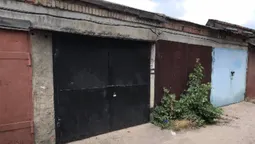 В гаражі у Луцьку знайшли труп (фото, відео)