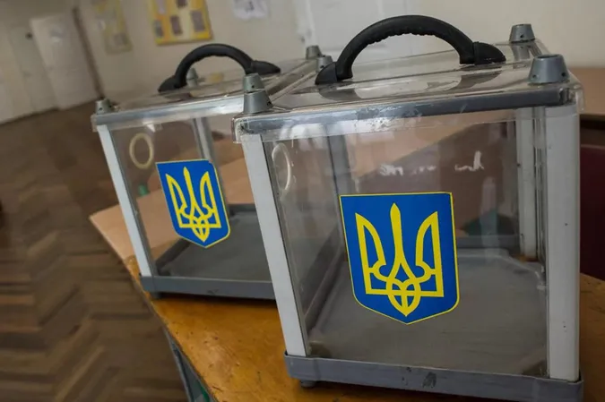 Вибори на Волині: «дивні» члени ДВК та прихована агітація