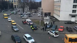 У центрі Луцька збили велосипедиста (фото)