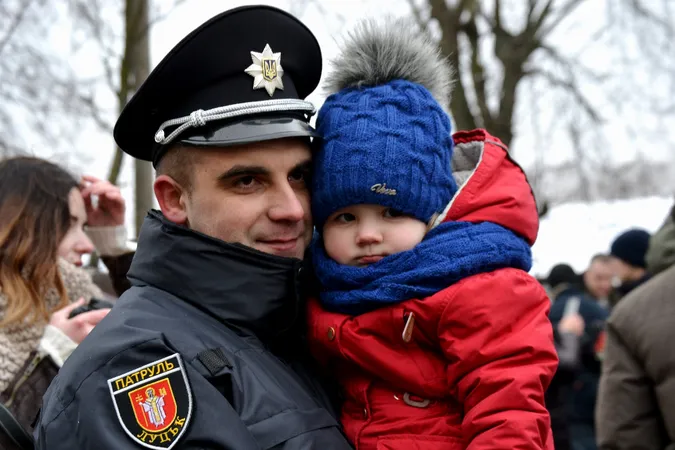У Луцьку прийняли присягу майже півсотні нових патрульних (фото)