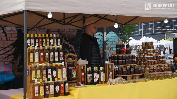 Як минув перший день ювілейного Food Fest у Луцьку (фото)