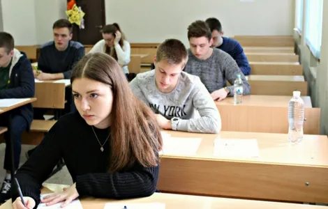 Хто зможе перескласти ЗНО з англійської: пояснення від Міносвіти