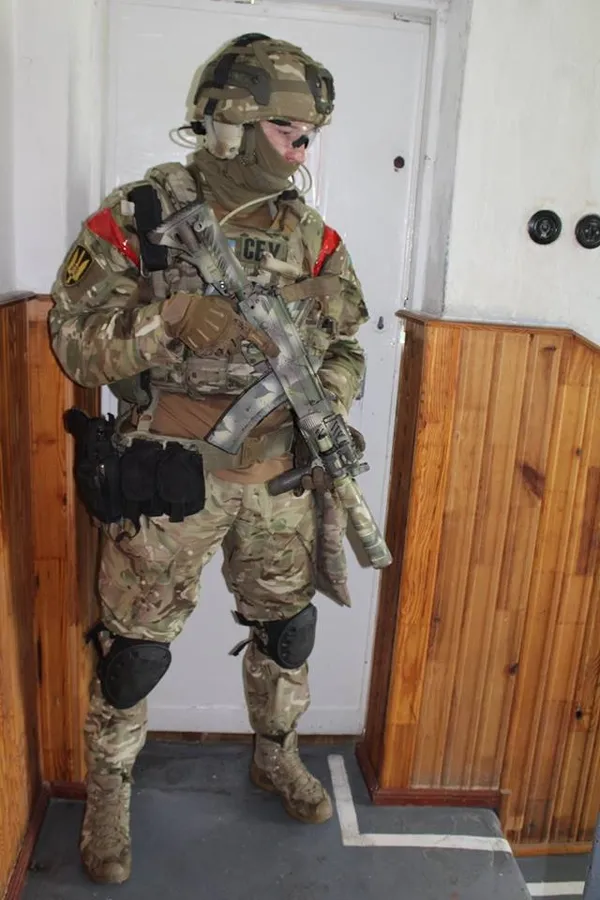 Заручники на луцькому аеродромі: відбулися антитерористичні навчання (відео, фото)