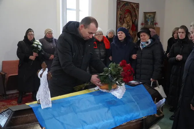 У Володимирі попрощалися із загиблим захисником Олександром Мазурком (фото)