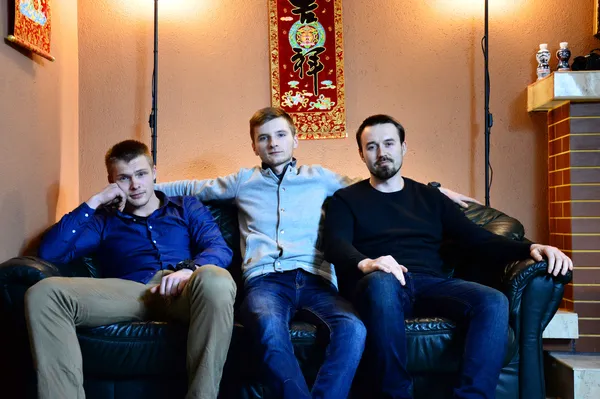 Андрій має двох падаванів: Андрія Пеценюка - ліворуч та Ігоря Кучму - праворуч...