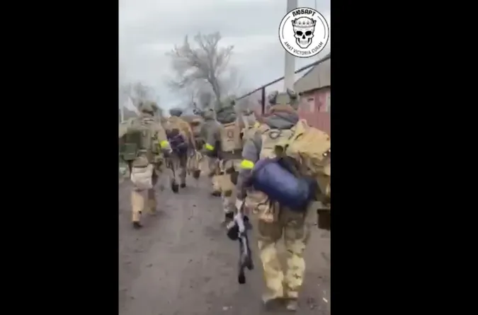 Бійці ОЗСП «Любарт» показали, як вирушають на завдання в Бахмуті (відео)