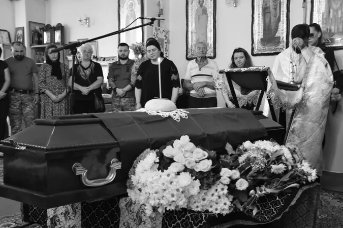 Луцька громада провела в останню путь Захисників Віталія Велічка та Антона Бучка (фото)