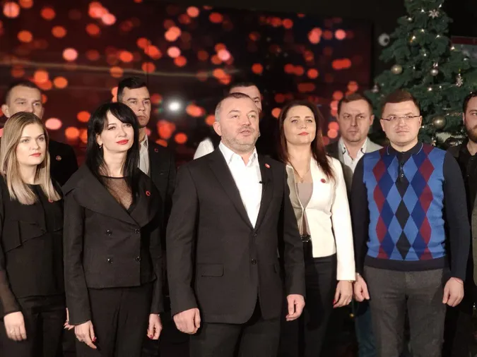 Андрій Покровський разом із командою привітав лучан з Новим роком та Різдвом
