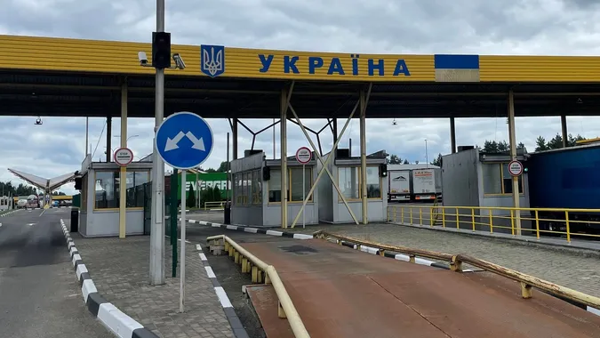У пункті пропуску «Ягодин» завершили ремонт: як тепер виглядають «західні ворота» України (фото)