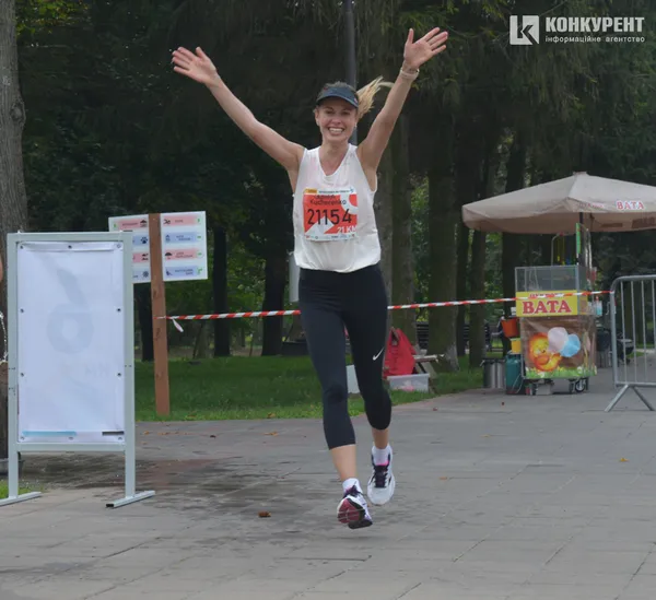 Луцький півмарафон у фото: як це було