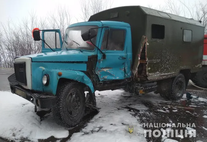 Постраждав пасажир вантажівки: подробиці масштабної ДТП на трасі Луцьк – Горохів (фото)
