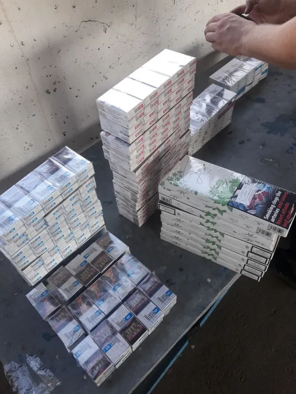 В пункті пропуску на Волині знайшли контрабандні сигарети (фото)
