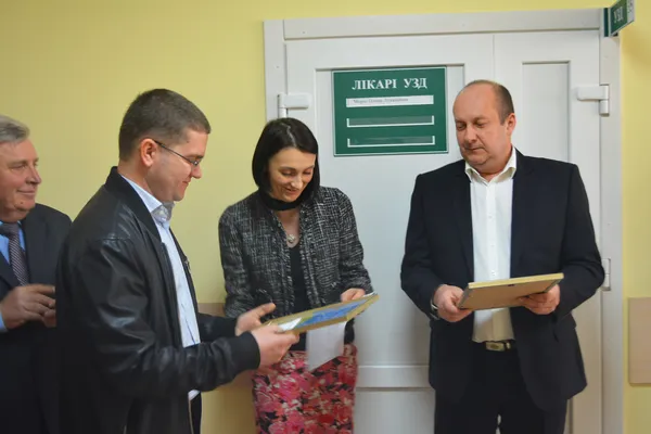 У Луцьку оновили жіночу консультацію в пологовому будинку (фото)