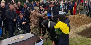 На Волині в останню дорогу провели Героя Олександра Пінчука (фото)