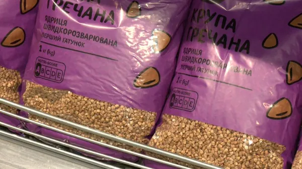 Гречана крупа на прилавках магазинів у Луцьку
