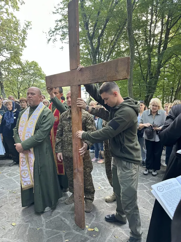 «Освячені правдою»: на Тернопільщині відбулося Всеукраїнське військове паломництво (фото)