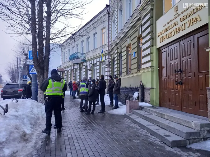 У Луцьку вийшли на акцію на підтримку Сергія Стерненка (фото)