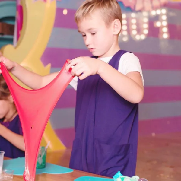 Зроби свій «Magic Slime» у РЦ «Промінь»*