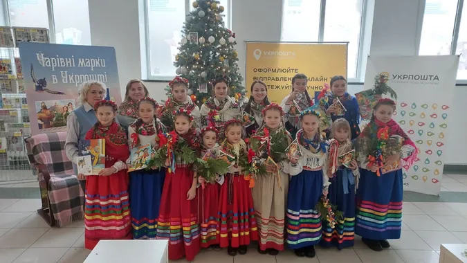 У Луцьку погасили нову марку «Укрпошти» (фото)
