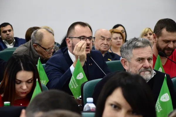 Здається немає такого питання стосовно життєдіяльності міста на яке не знає відповіді Ігор Поліщук
