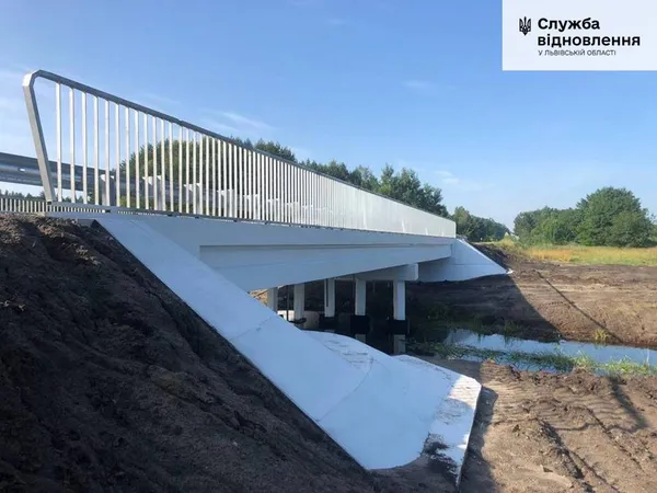 Вперше за майже 50 років: відремонтували міст, що з'єднує Волинь і Львівщину (фото)