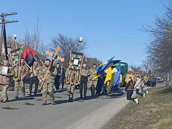 На Волині попрощаються з Героєм Олександром Панасюком (фото)