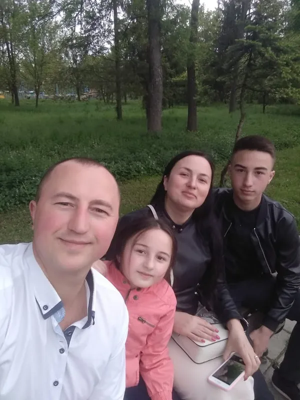 Бути батьком: як виховують дітей відомі луцькі татусі (фото)
