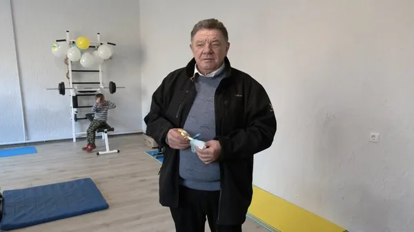 Для дітей і дорослих: в Берестечку відкрили тренажерну залу та спортивний майданчик (фото, відео)