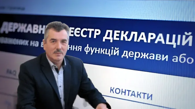 Прибавив у зарплаті та заощадив майже 300 тисяч: що декларує голова Старовижівської громади Василь Камінський