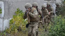 Як адаптуватися до служби у війську: поради ветерана ІІІ штурмової (відео)