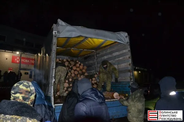 Нардеп з Волині організував блокаду в цигарковій компанії «Мегаполіс-Україна»