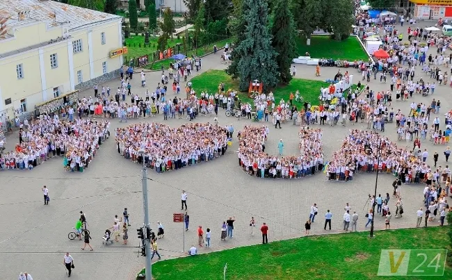 Флешмоб до Дня Незалежності: лучан просять пропонувати тему 