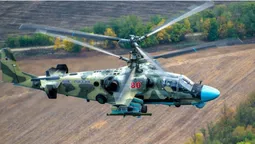 До Білорусі прилетіло 11 російських бойових гелікоптерів (відео)
